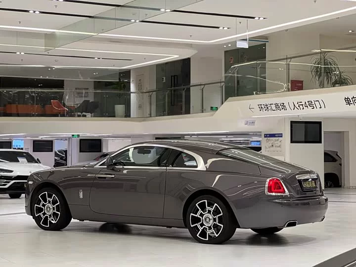 Rolls Royce Phantom