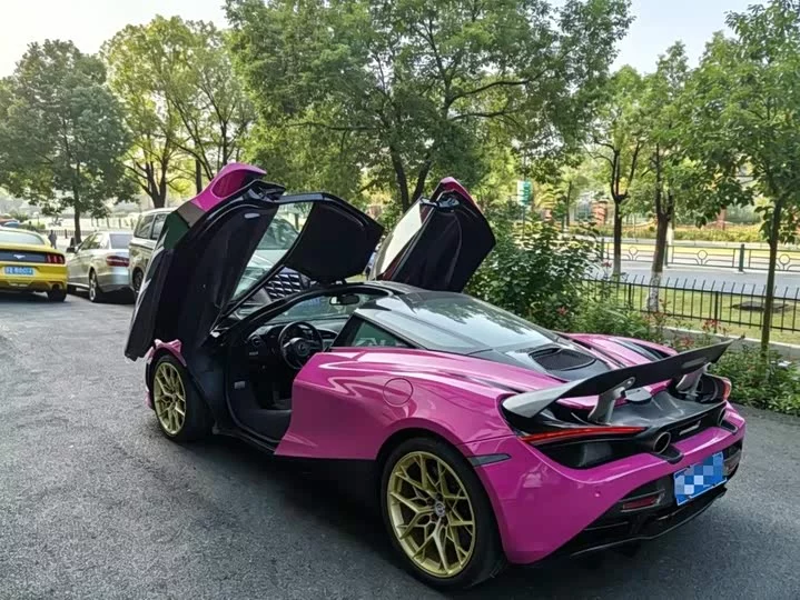 McLaren 720S