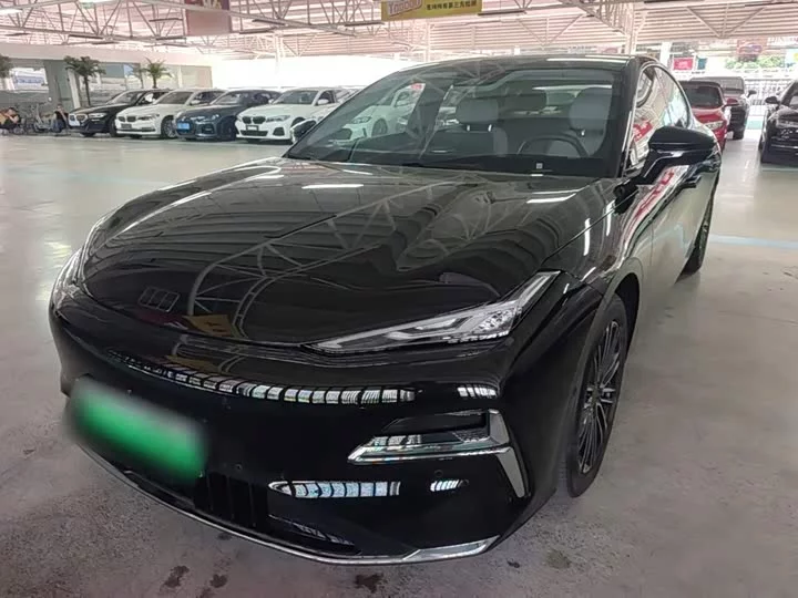 Geely Galaxy Star 8