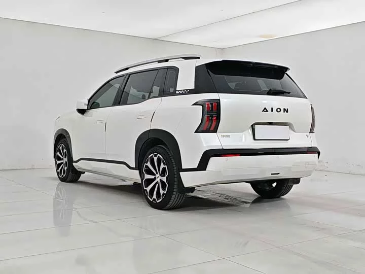 AION V