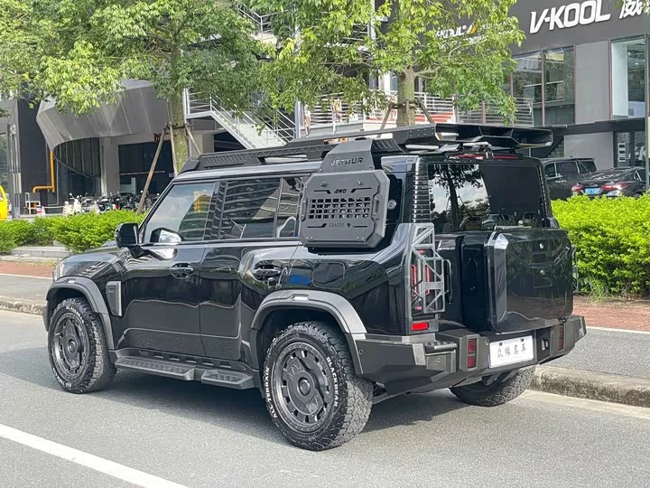 Jetour traveler