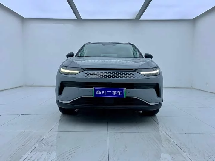 Leapmotor Zero running C11