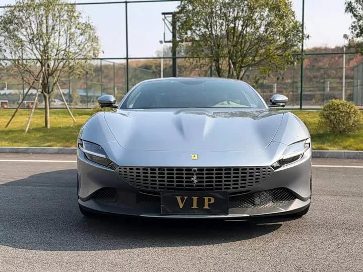 ferrari Roma