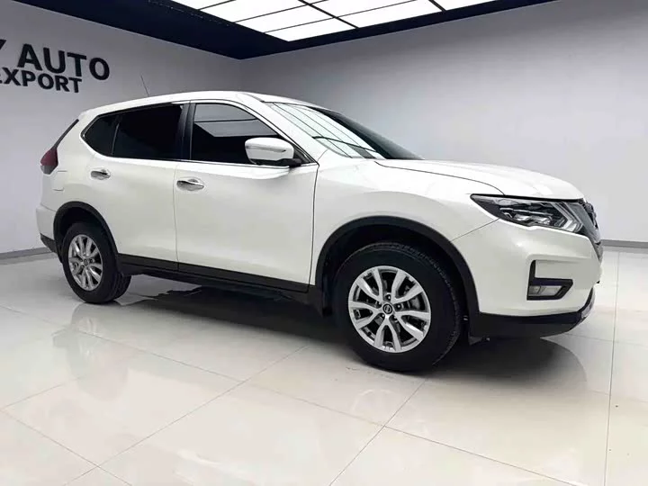 Nissan Qijun
