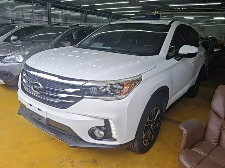 GAC Trumpchi GS4