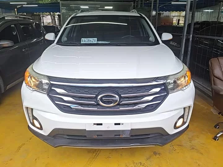 GAC Trumpchi GS4