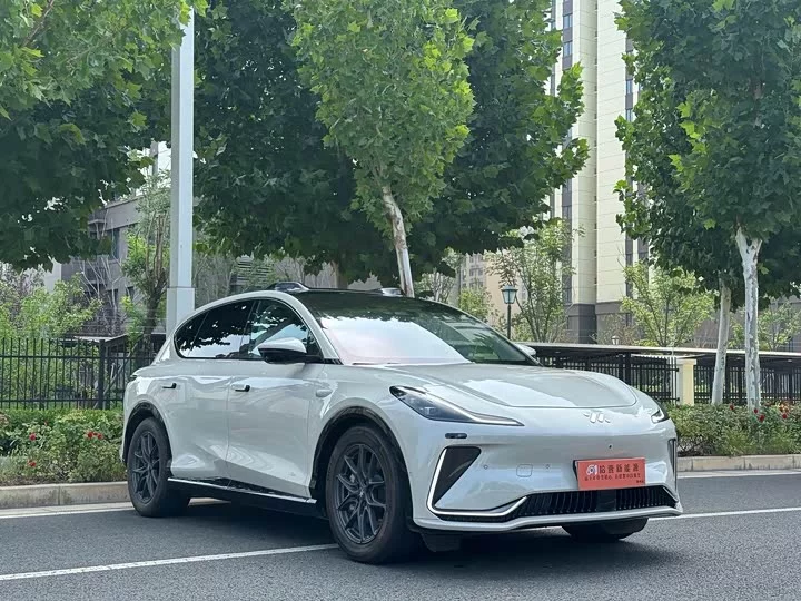 Zhiji LS7