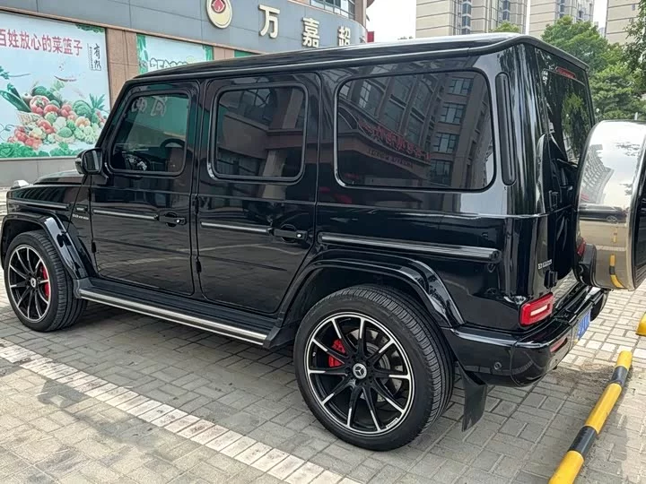 Mercedes-Benz G-rated