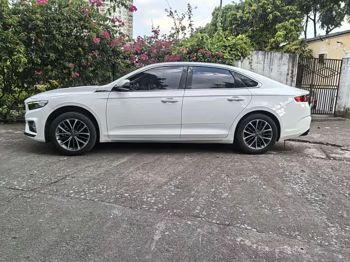 Geely Xing Rui