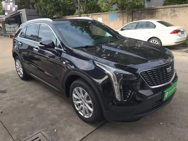 Cadillac XT4