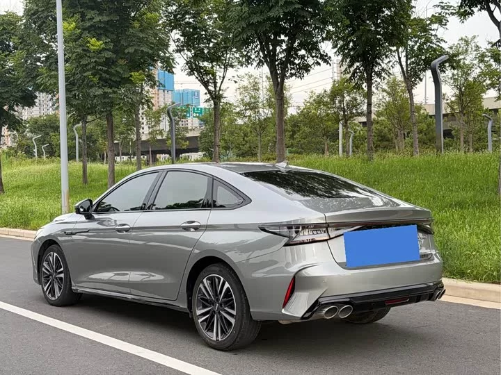 Chery Arrizo 8