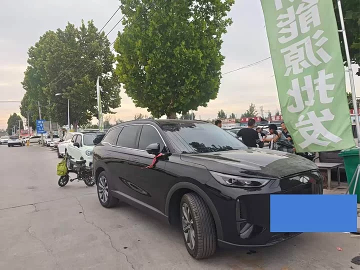 Chery Fengyun T9