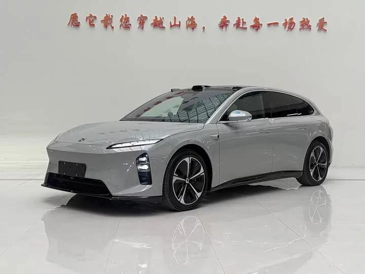 NIO ET5T