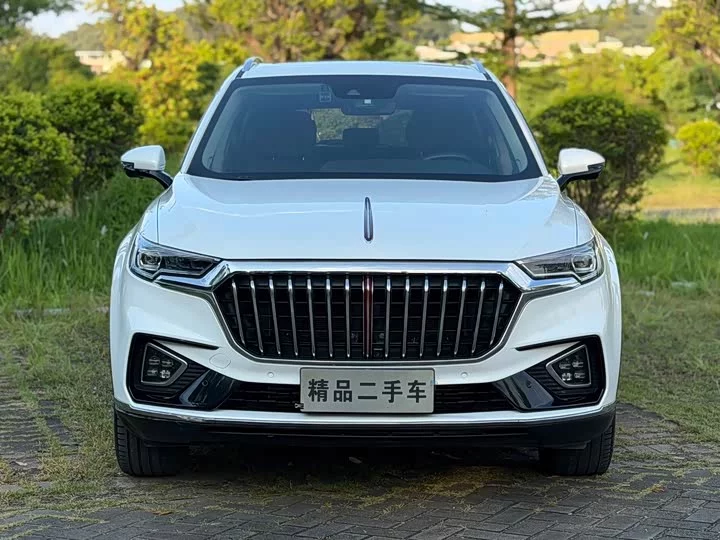 Hongqi HS5