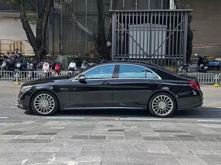 Mercedes-Benz S-Class AMG