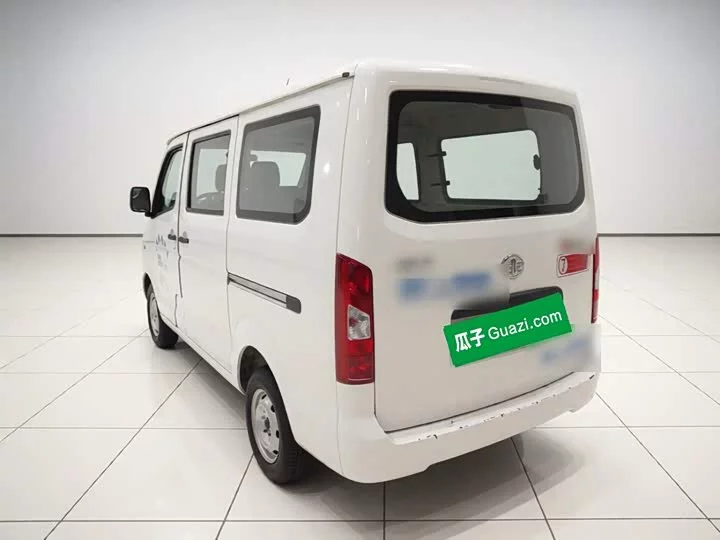 FAW Jiabao V77