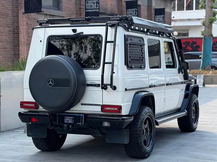 Mercedes-Benz G-rated