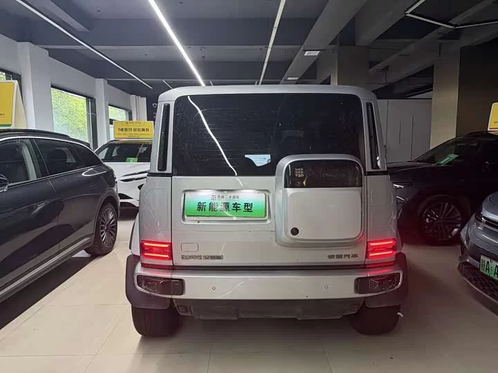 iCAR Super V23