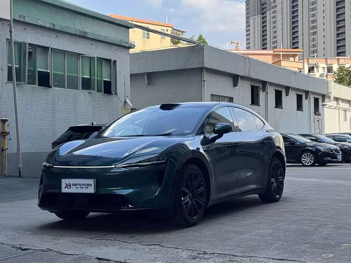 Luxeed R7