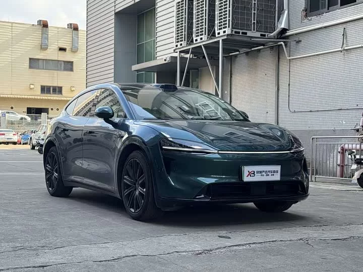 Luxeed R7
