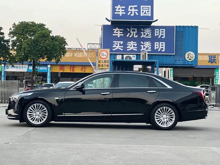 Cadillac CT6