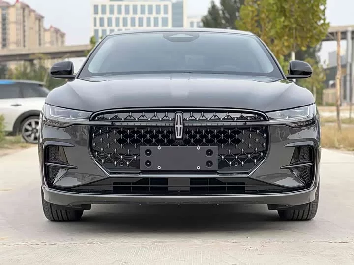 Lincoln Z