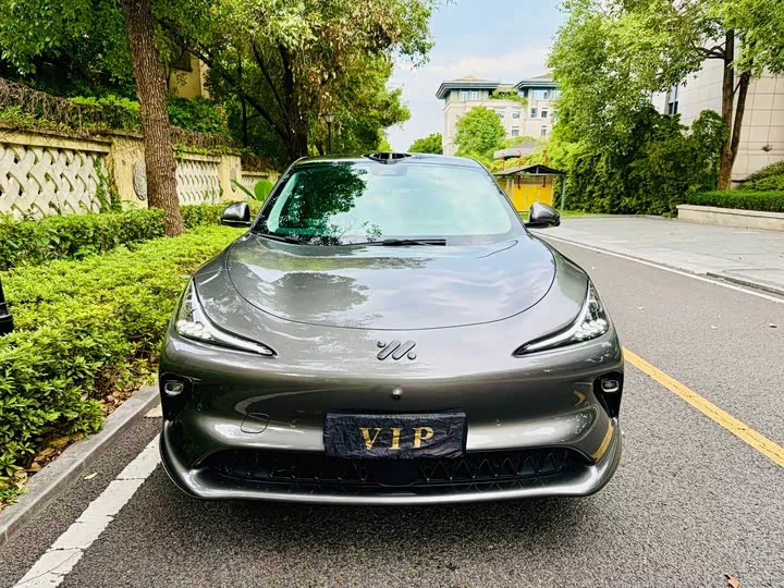 Zhiji LS6