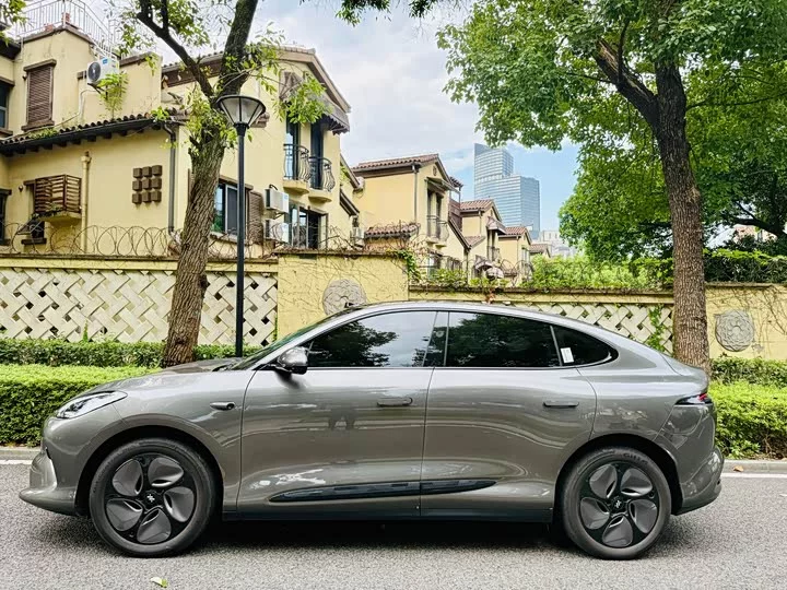 Zhiji LS6