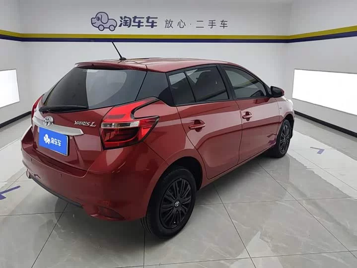 Toyota Yaris L