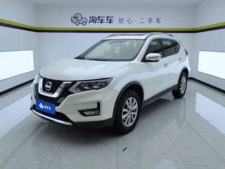 Nissan Qijun