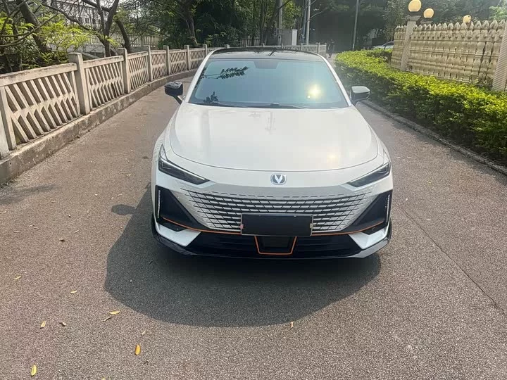 Changan UNI-V