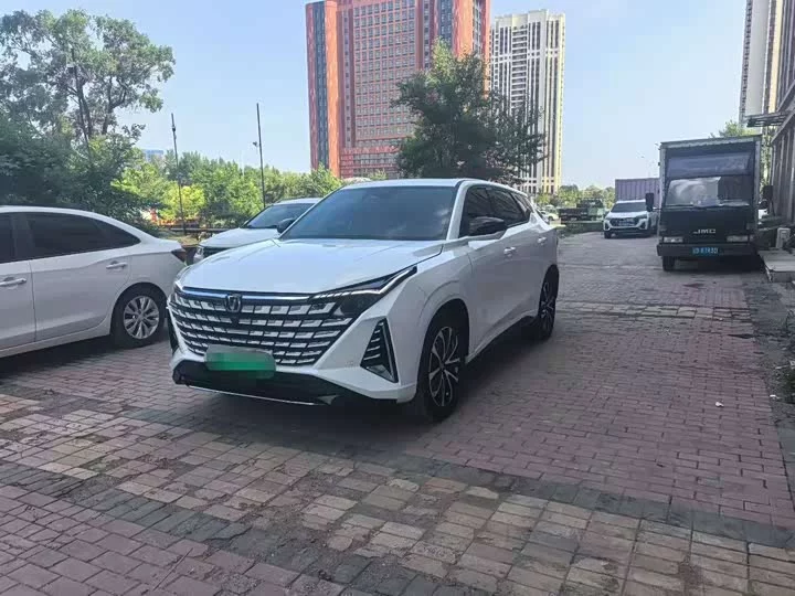 Changan UNI-Z PHEV