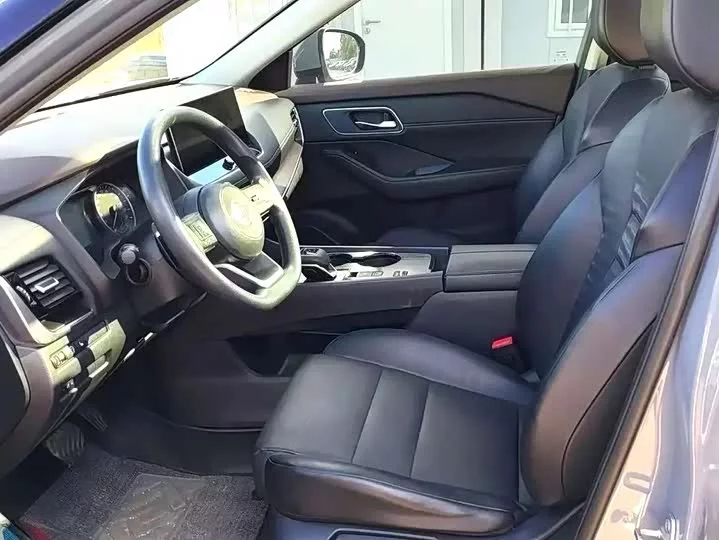 Nissan Qijun