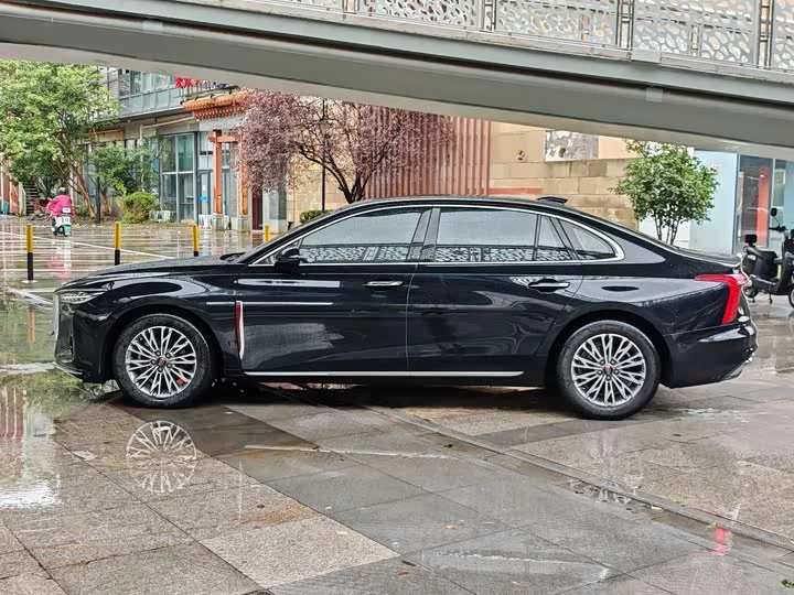 Hongqi H5