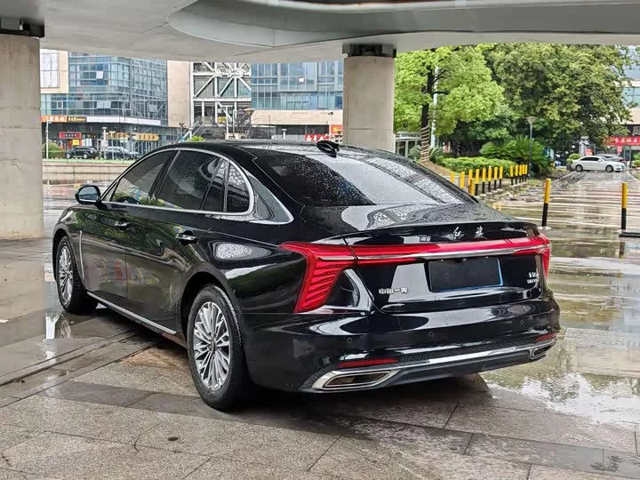 Hongqi H5