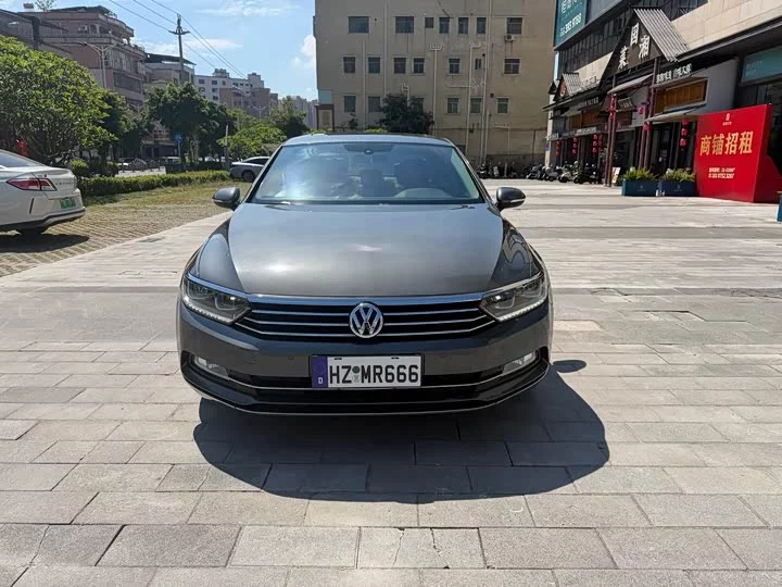 Volkswagen Magotan