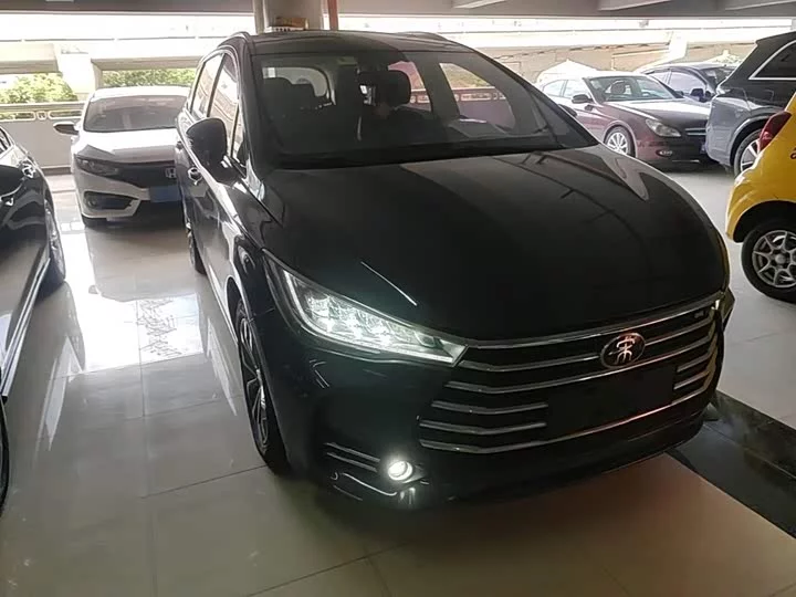 BYD Song MAX