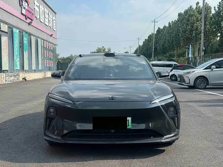 NIO ET5T
