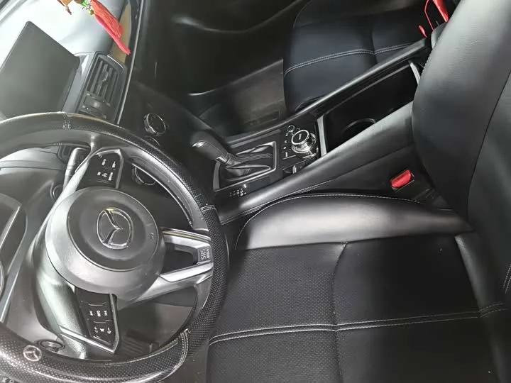 Mazda CX-4