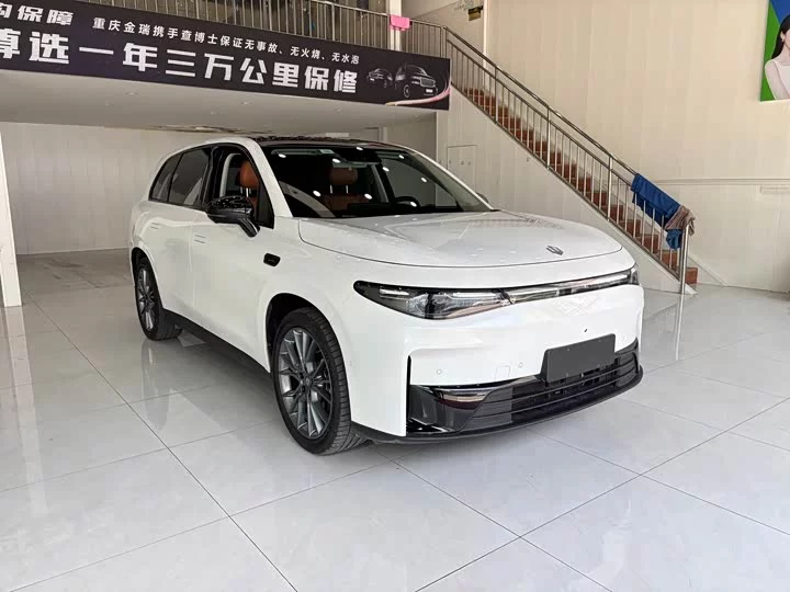 Leapmotor Zero running C10