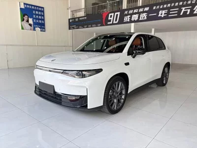 Leapmotor Zero running C10