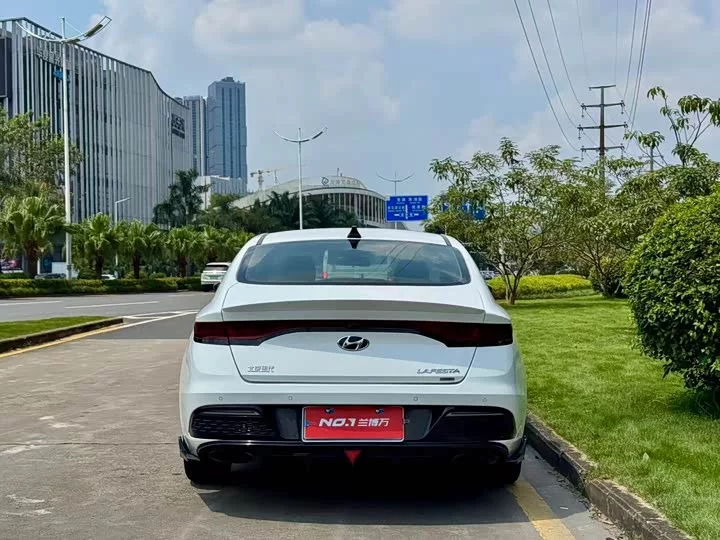 Hyundai Festa