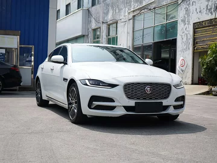 Jaguar XEL