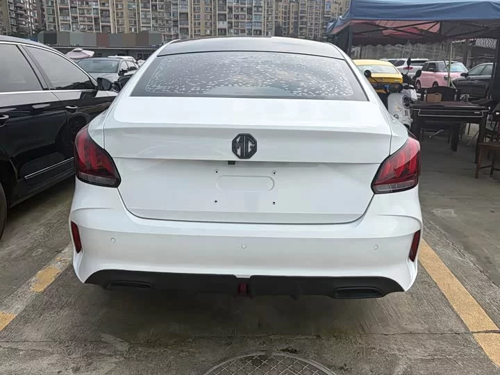 MG 5