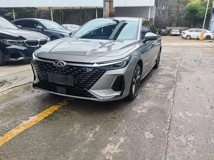 Chery Arrizo 8