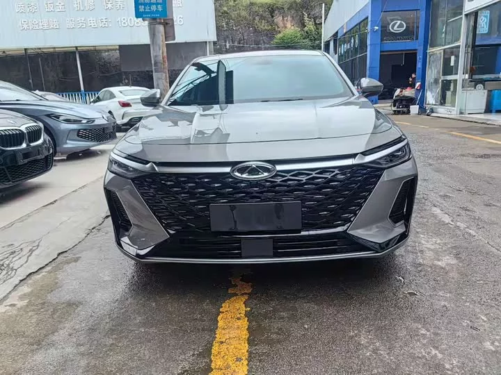 Chery Arrizo 8