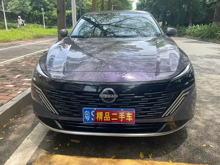 Nissan Teana