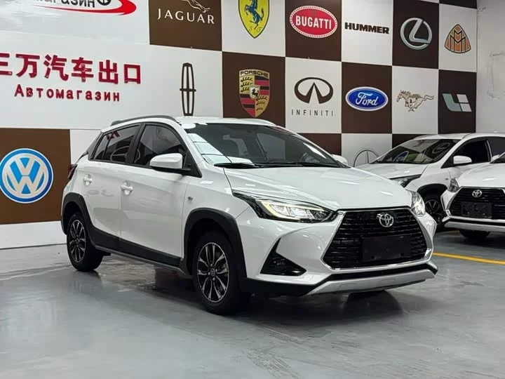 Toyota Yaris L