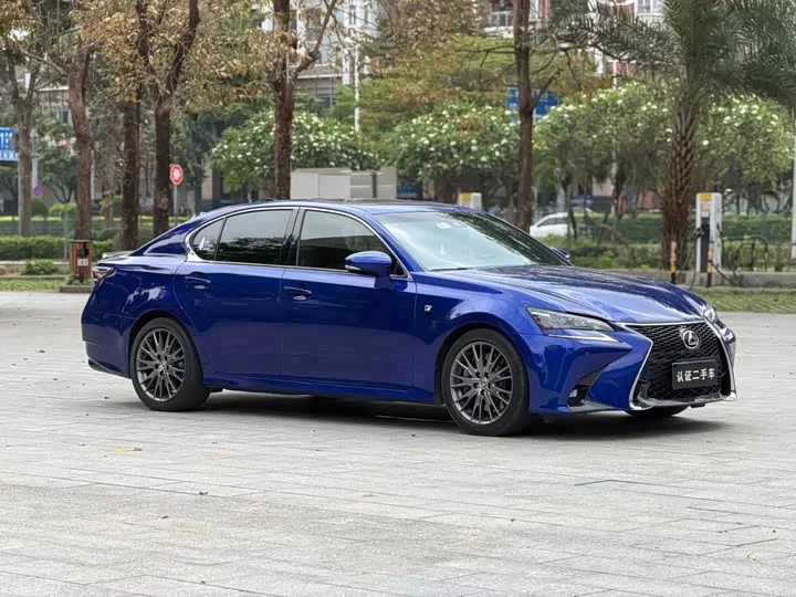 Lexus GS