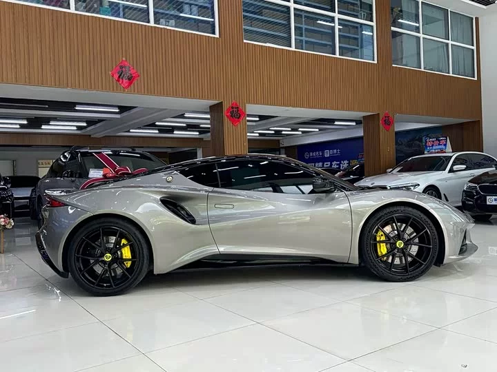 Lotus EMIRA